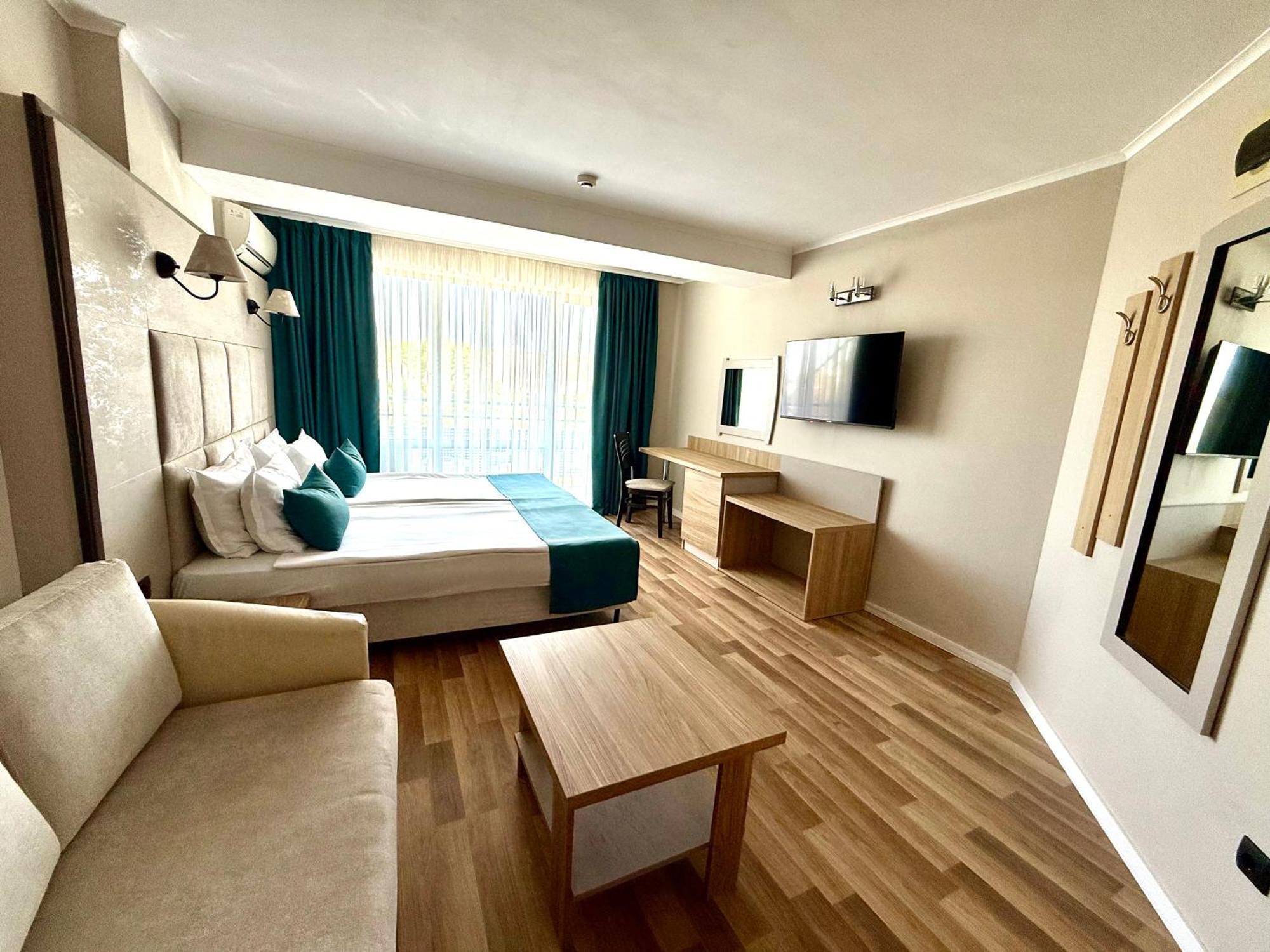 Hotel Rеgina Golden Sands Exterior photo