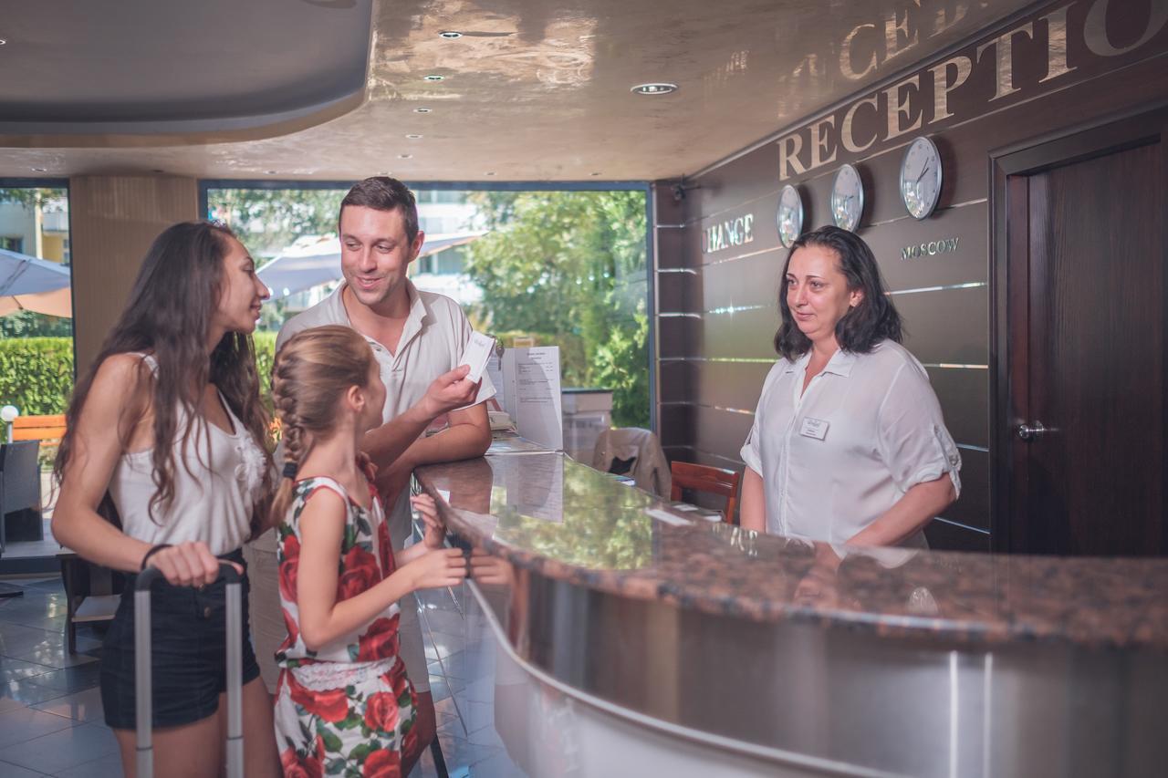 Hotel Rеgina Golden Sands Exterior photo